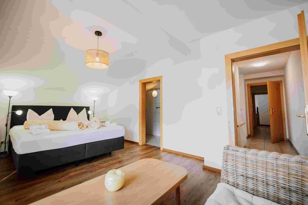 Comfort Apartment, Balcony, Mountain View