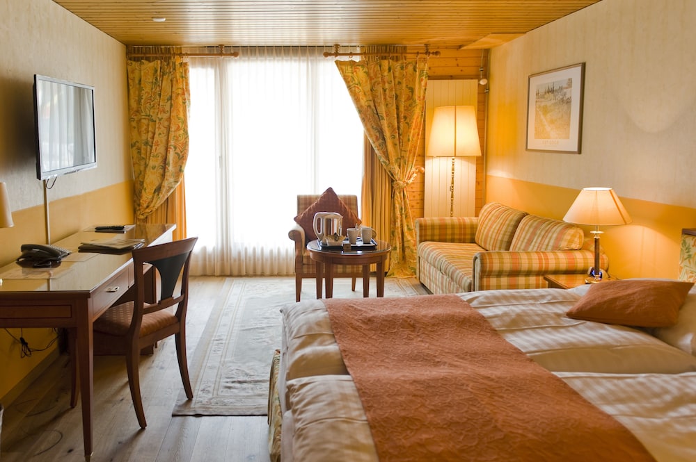Superior Room (Jungfrau View) - Photo 4