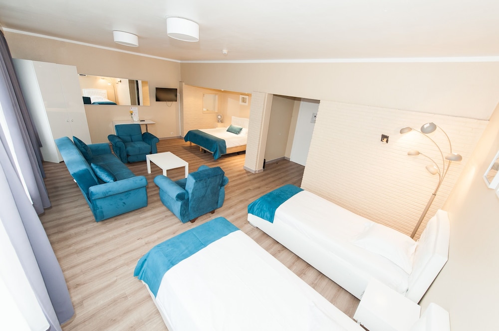 Comfort Quadruple Room - Photo 2