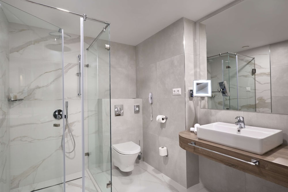 Premium Room - Photo 6