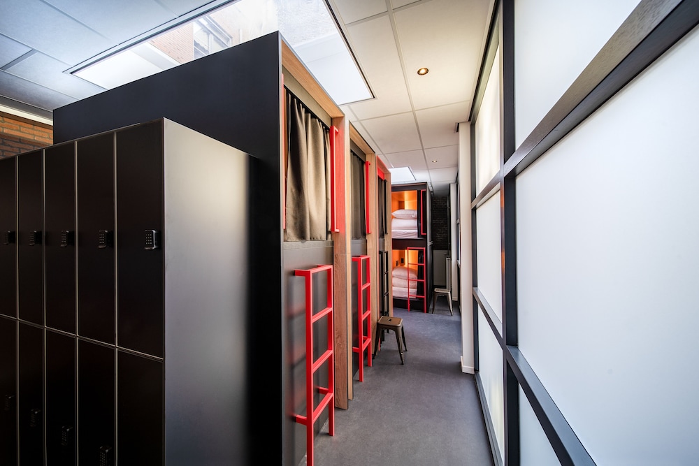 Superior Shared Dormitory, Mixed Dorm, Non Smoking photo 3