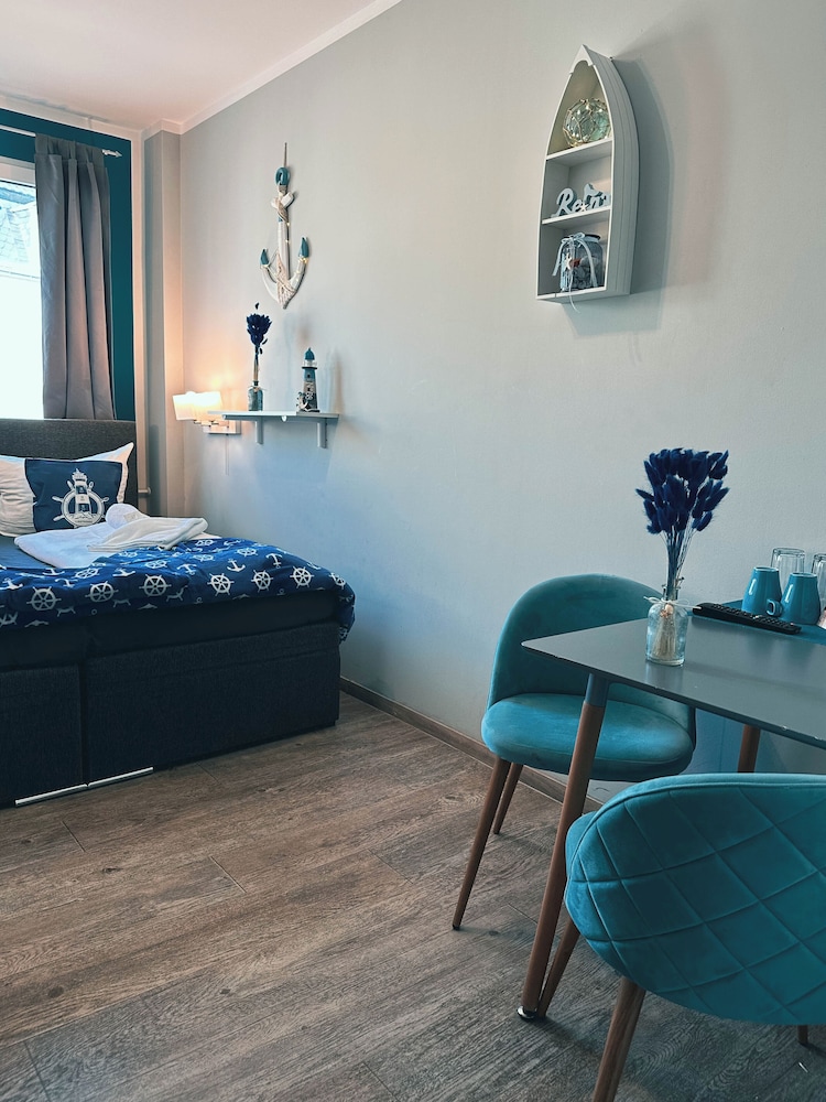 Classic Single Room