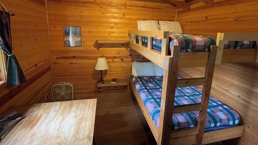 Standard Cabin, 2 Double Beds, Non Smoking photo 1