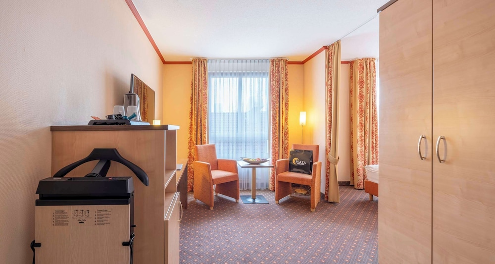 Junior Suite, 1 Double Bed - Photo 6