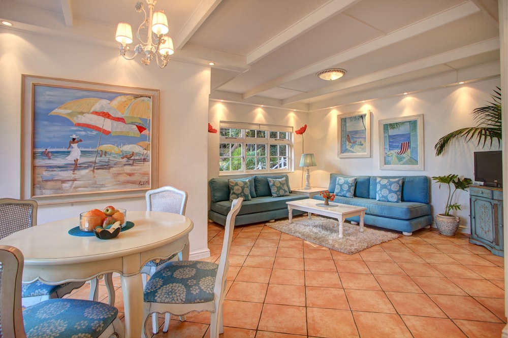 Sea-Cottage (Family Unit)