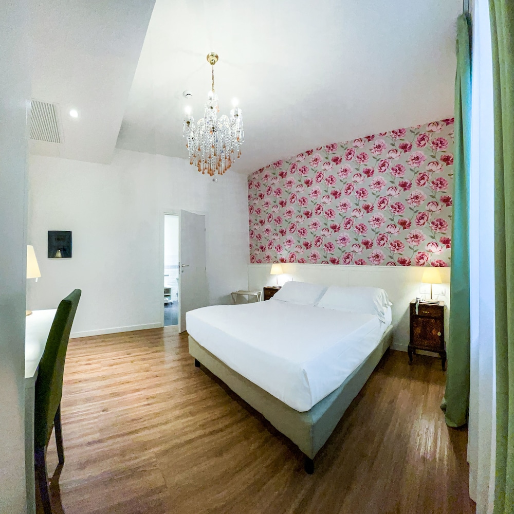 Basic Double Room, 1 Double Bed, Accessible, Ground Floor