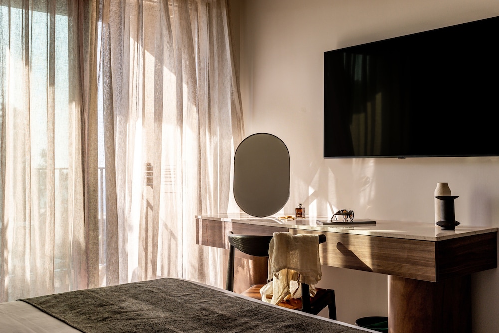 Deluxe Double Room - Photo 4