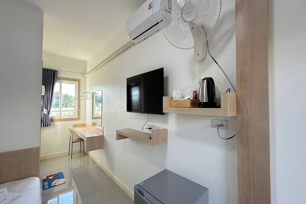 Twin Room - Photo 4