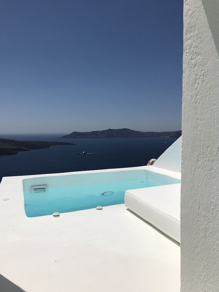 Suite, Balcony (Outdoor Jetted tub Caldera view ) - Photo 9