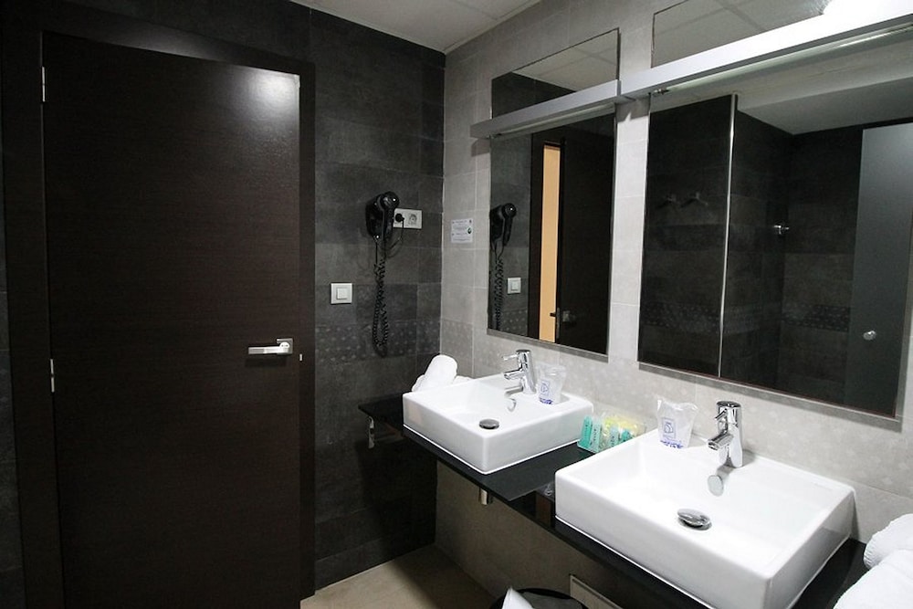 Superior Room, Sea View (2 Adultos + 2 Children) Superior Room, Sea View (2 Adultos + 2 Children)