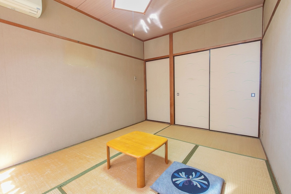 Japanese-Style Room for Two, Shared bathroom, Non-Smoking - Photo 14