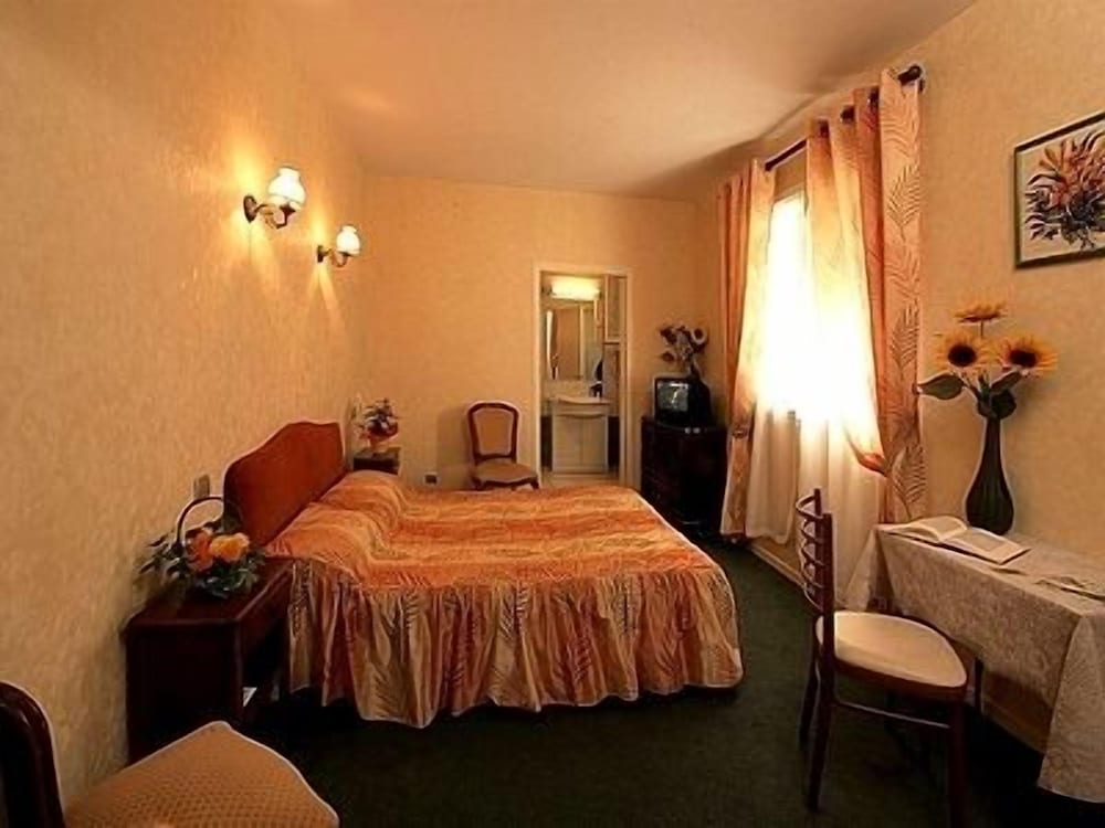 Triple Room photo 2