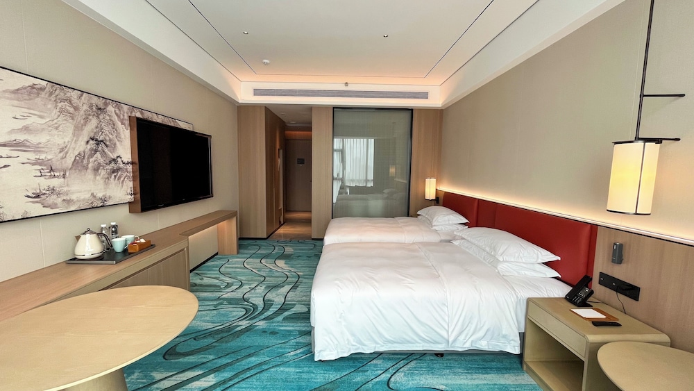 Standard Room, City View