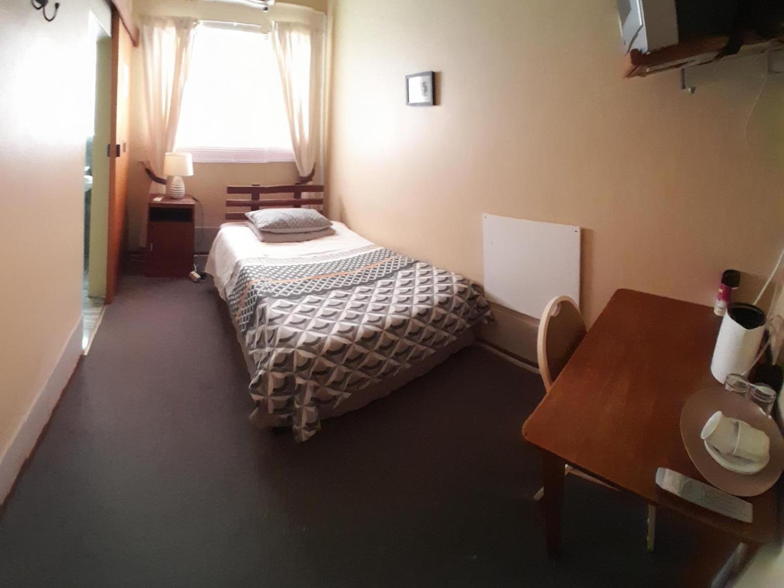Standard Single Room photo 3