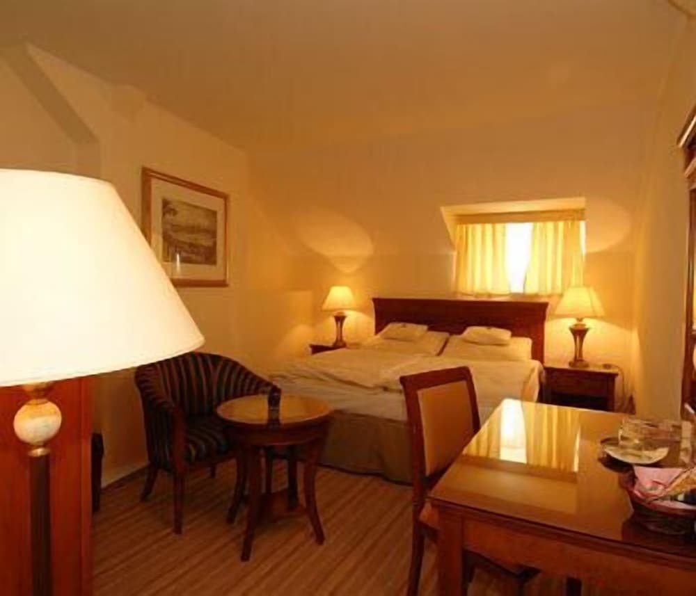 Superior Double Room - Photo 3