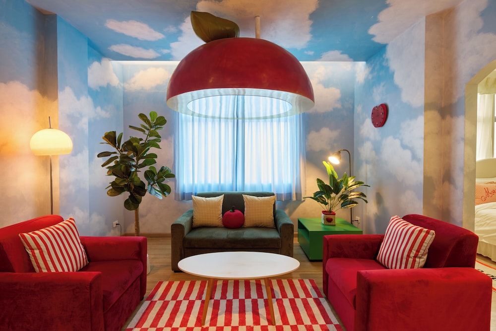 Suite, 1 King Bed
