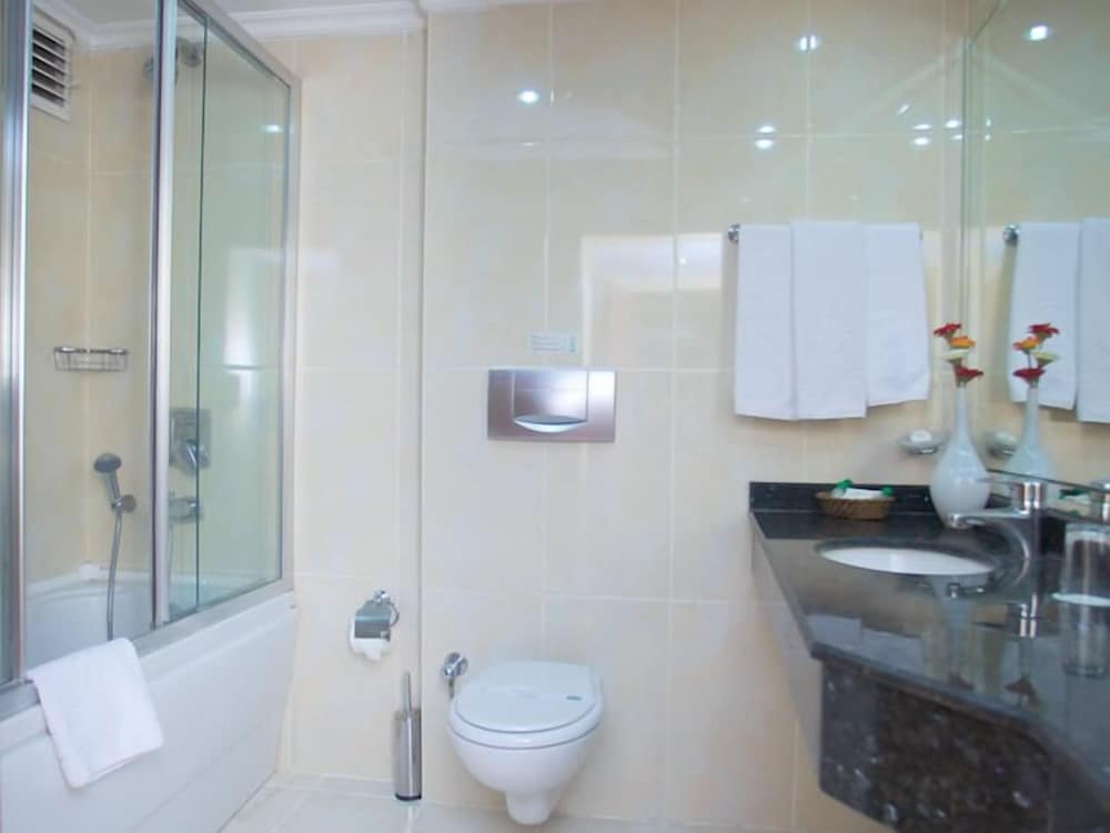 Standard Double or Twin Room photo 2