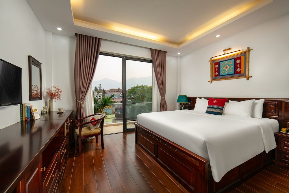 Deluxe Double Room, Balcony photo 1