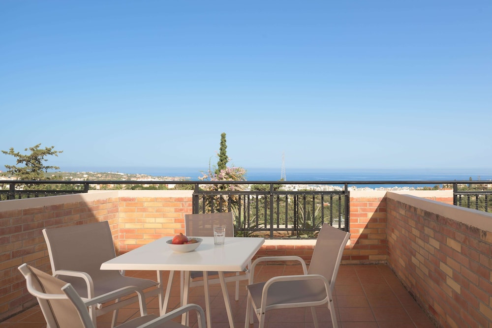 Apartment, 1 Bedroom, Sea View - Photo 4