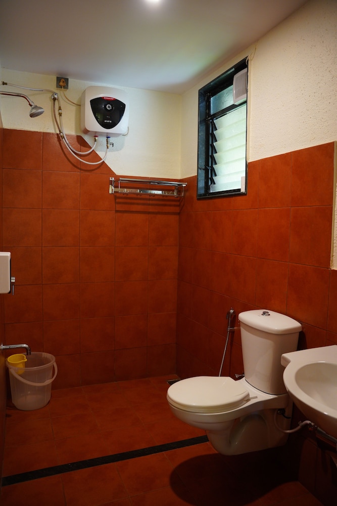 Deluxe Room - Photo 4