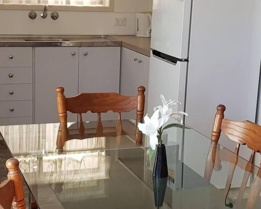 Deluxe Apartment, 2 Bedrooms, Non Smoking, Ground Floor photo 3