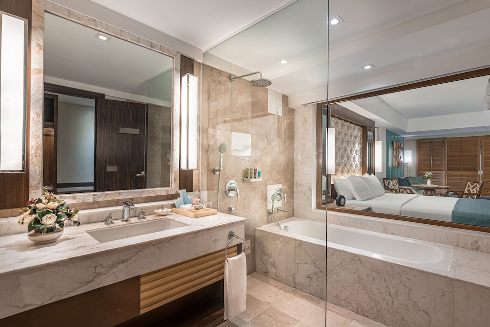 Junior Suite - Photo 2
