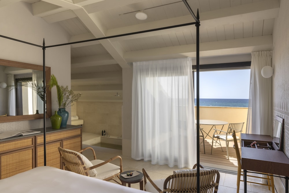 Junior Suite with Front Sea View