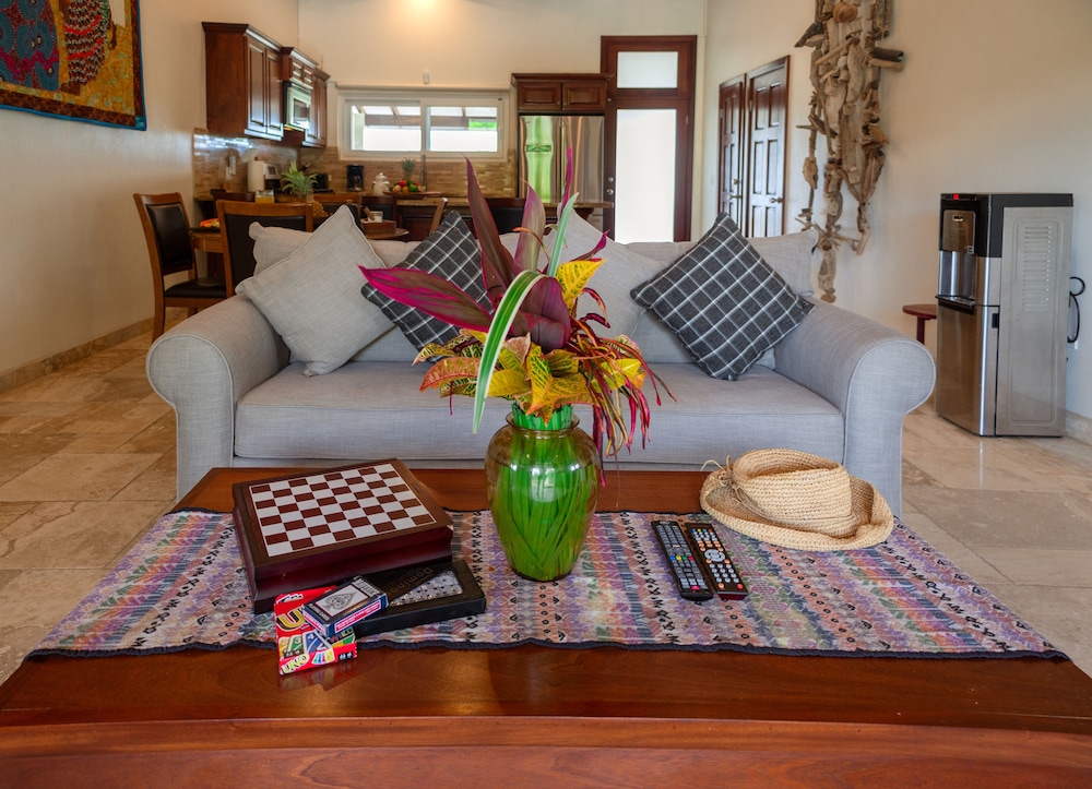 2 Bedroom Home (not on beach)