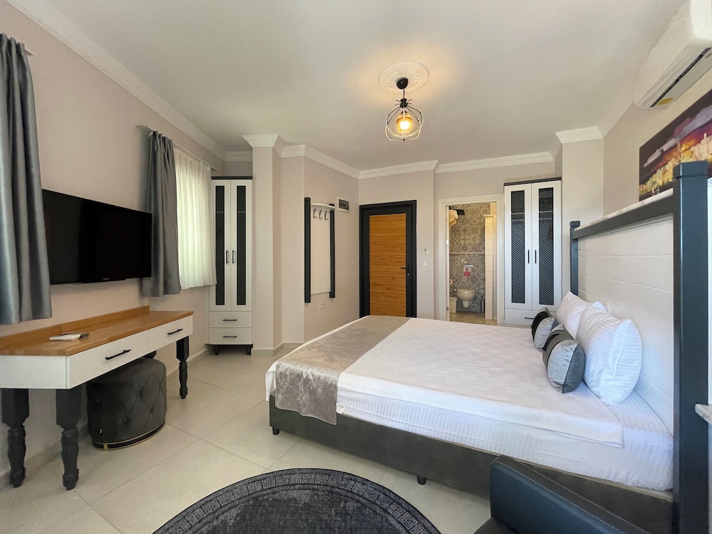 Comfort Double Room, 1 Queen Bed, Non Smoking, Sea View photo 1