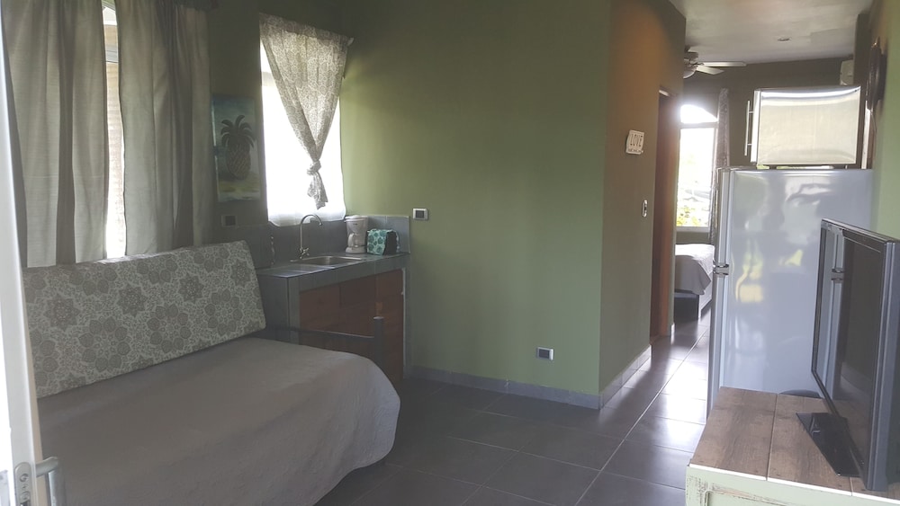 Studio Suite photo 2