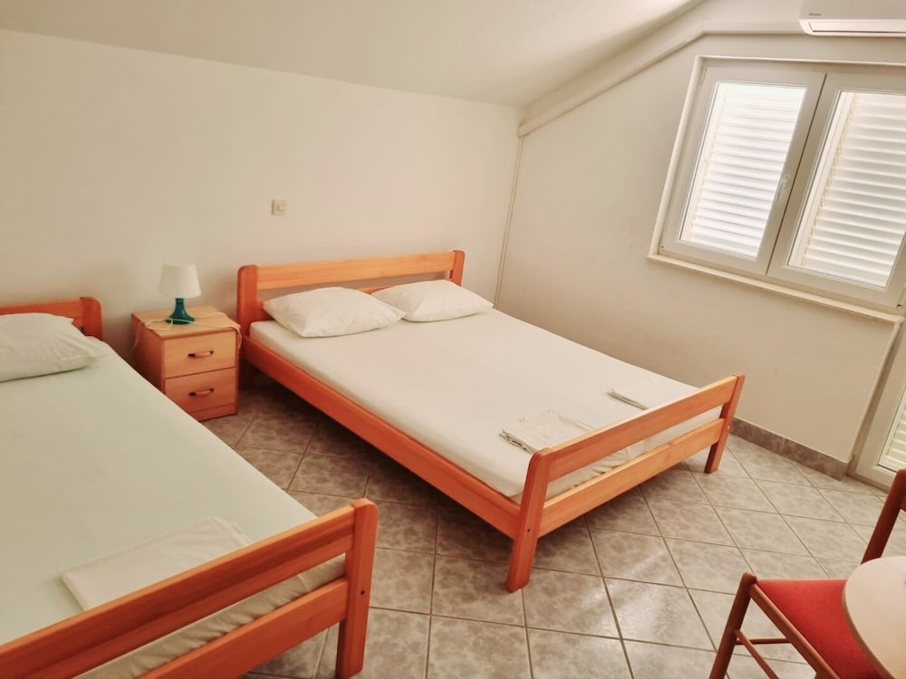 Apartment (Vido - 150 m from beach - A2(9)) photo 2