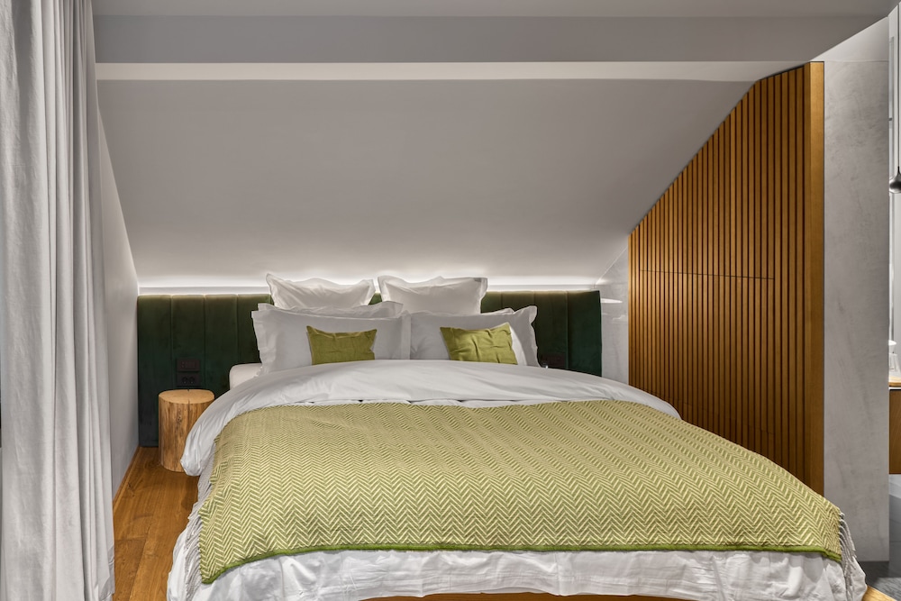 Luxury Double Room (Pine) photo 2