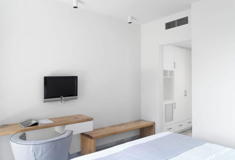 Standard Double Room, Garden View