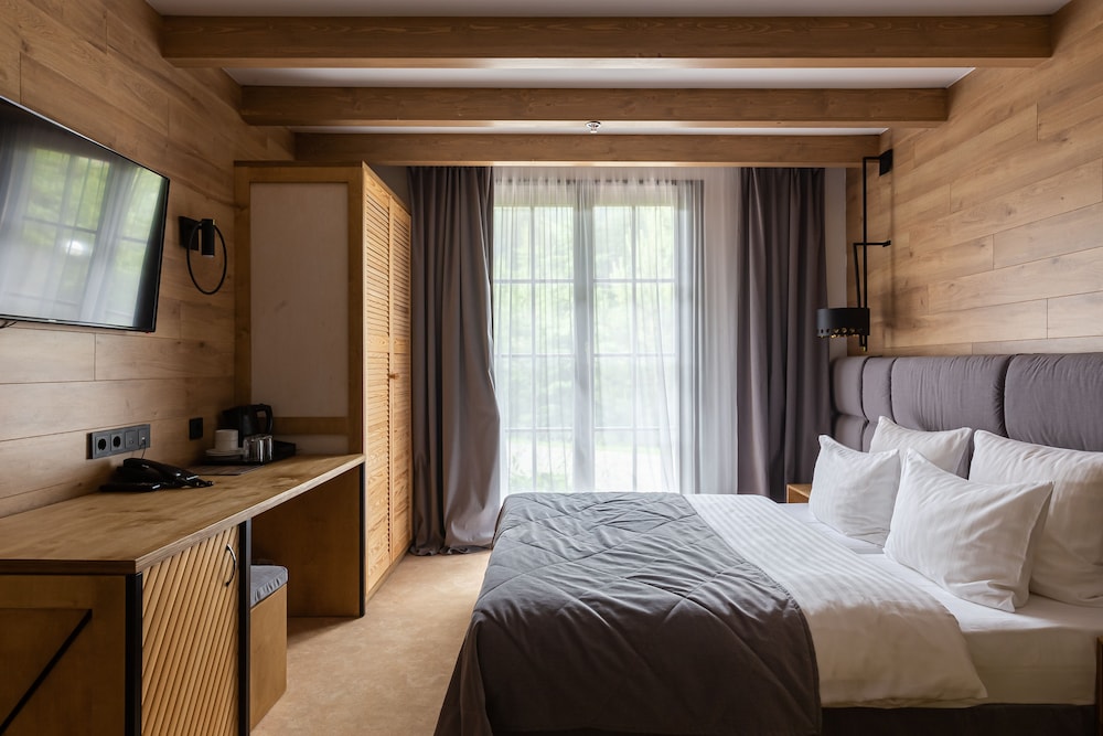 Junior Suite (New)