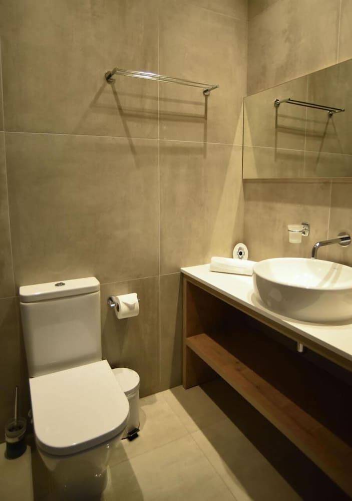Double Room, Balcony, Partial Sea View - Photo 17