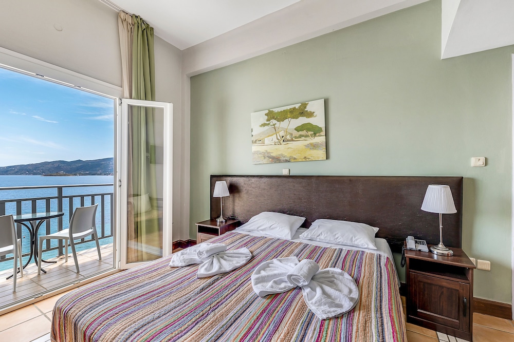 Double or Twin Room, Sea View photo 3