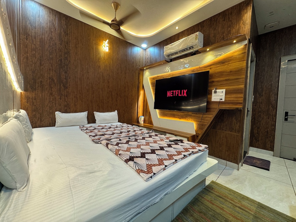 Luxury Room
