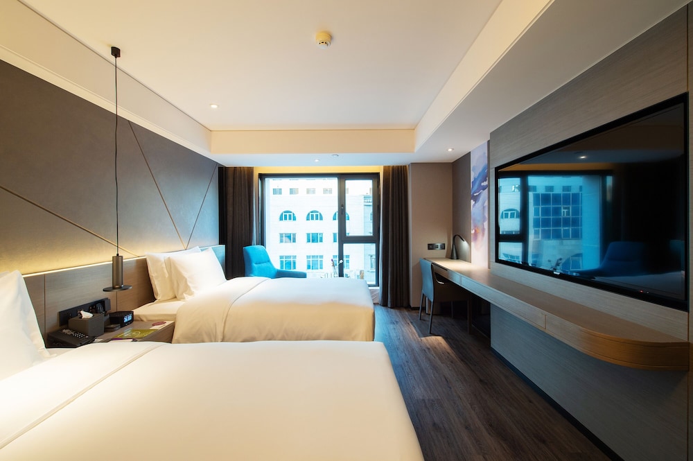 Deluxe Room, 2 Twin Beds photo 2
