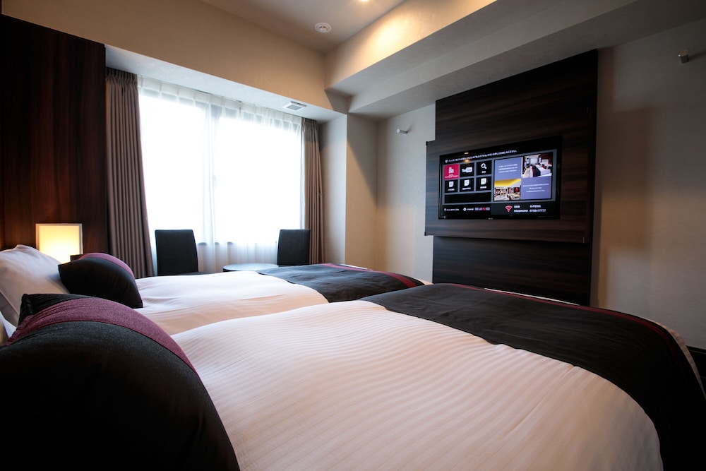 Standard Twin Room, Private Bathroom - Photo 3