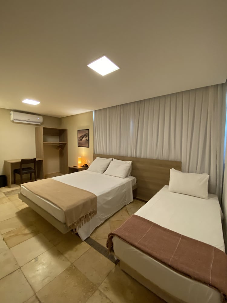 Deluxe Triple Room