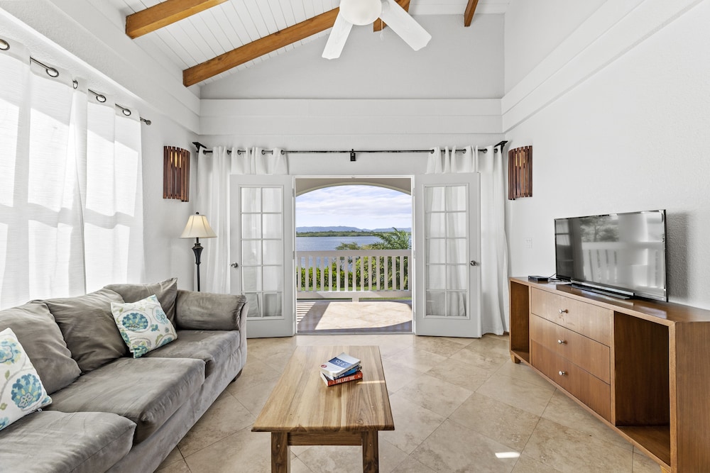 Two Bedroom Premier Lagoon Bay View