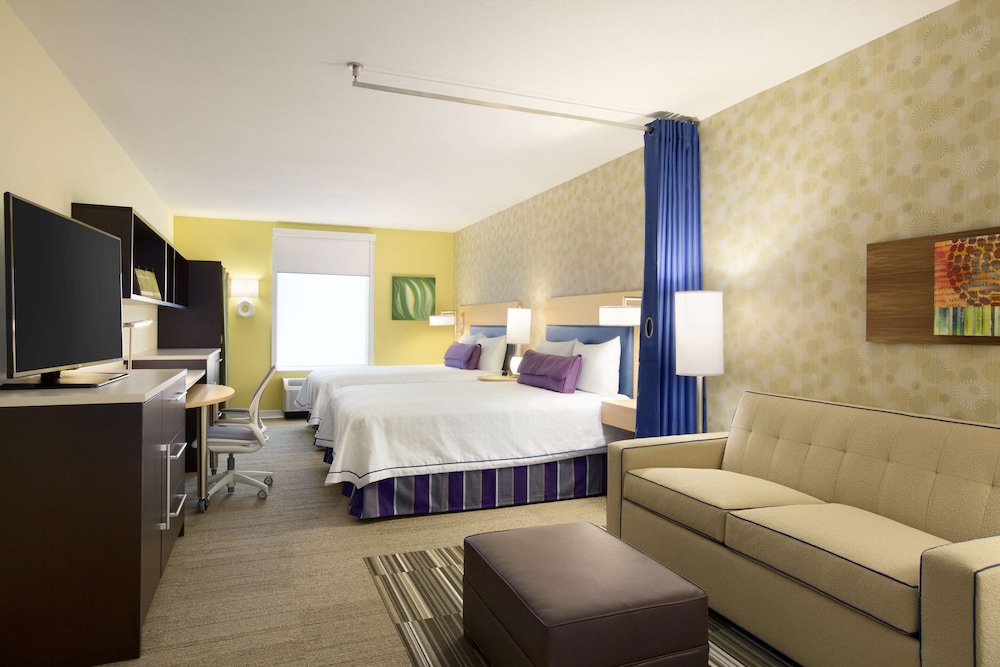 Studio, 2 Queen Beds, Accessible, Bathtub photo 2