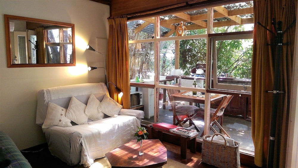 Cabin, 1 Bedroom, Garden View, Garden Area photo 3