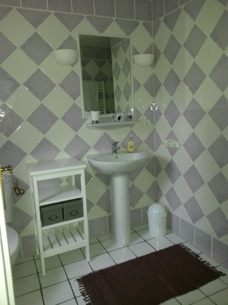 Double Room, 1 Queen Bed photo 2