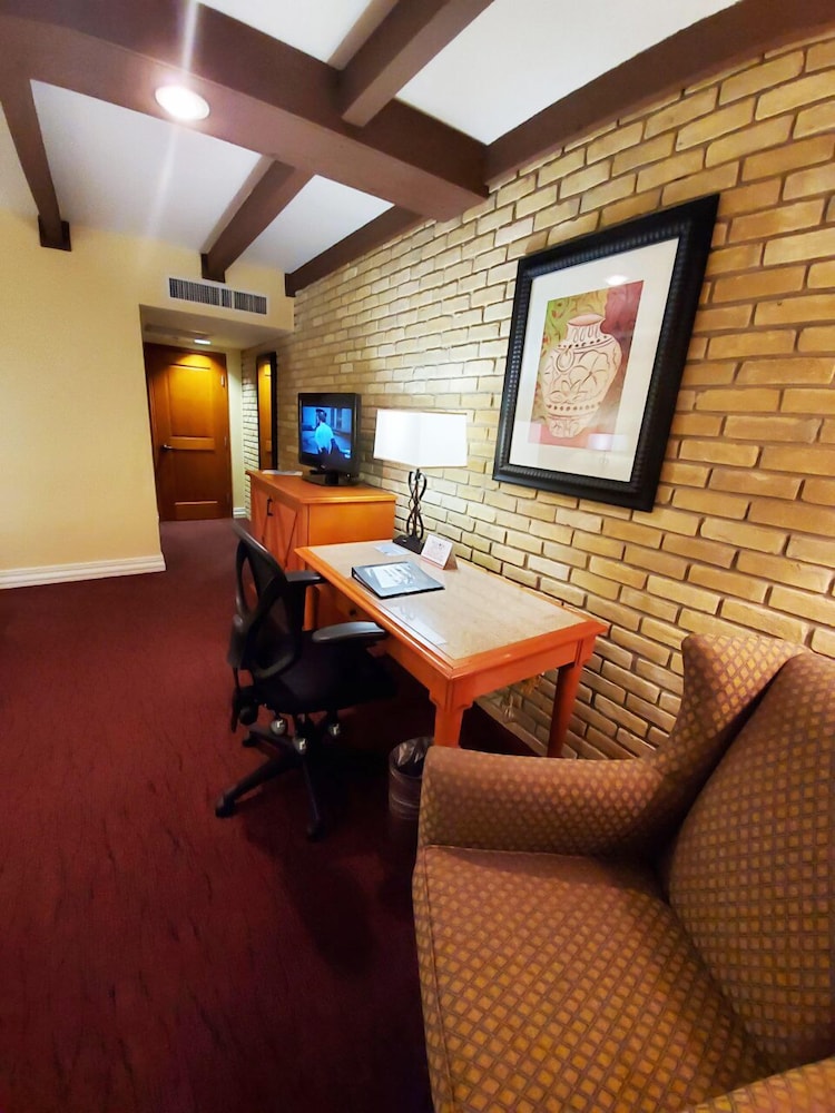 Club Room, 2 Double Beds, Balcony