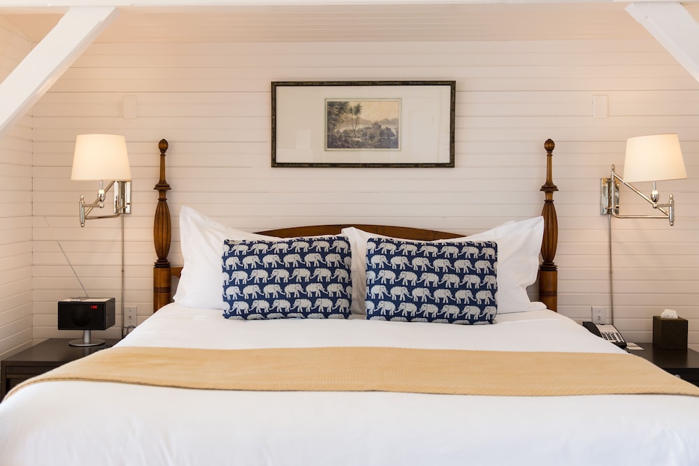Beach House photo 3