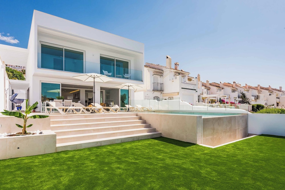 Villa (4 Habitaciones)