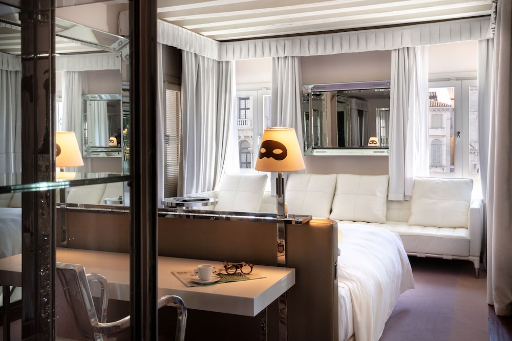 Suite (Grand Canal) photo 1