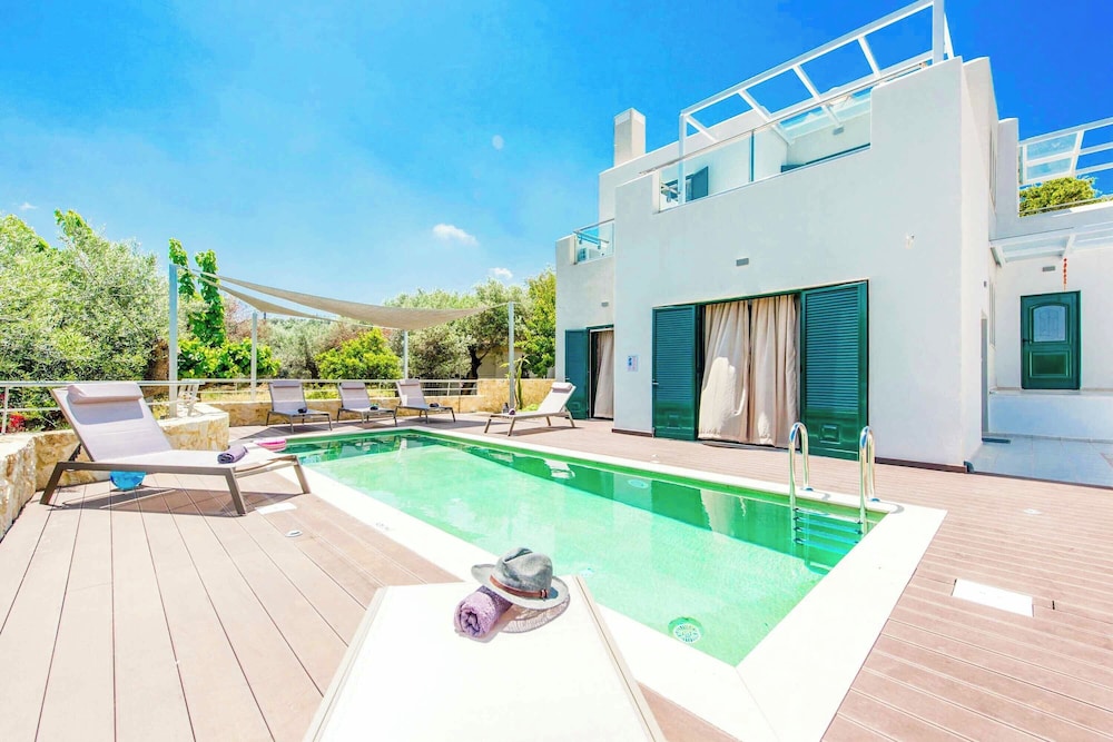 Villa (3 Bedrooms)