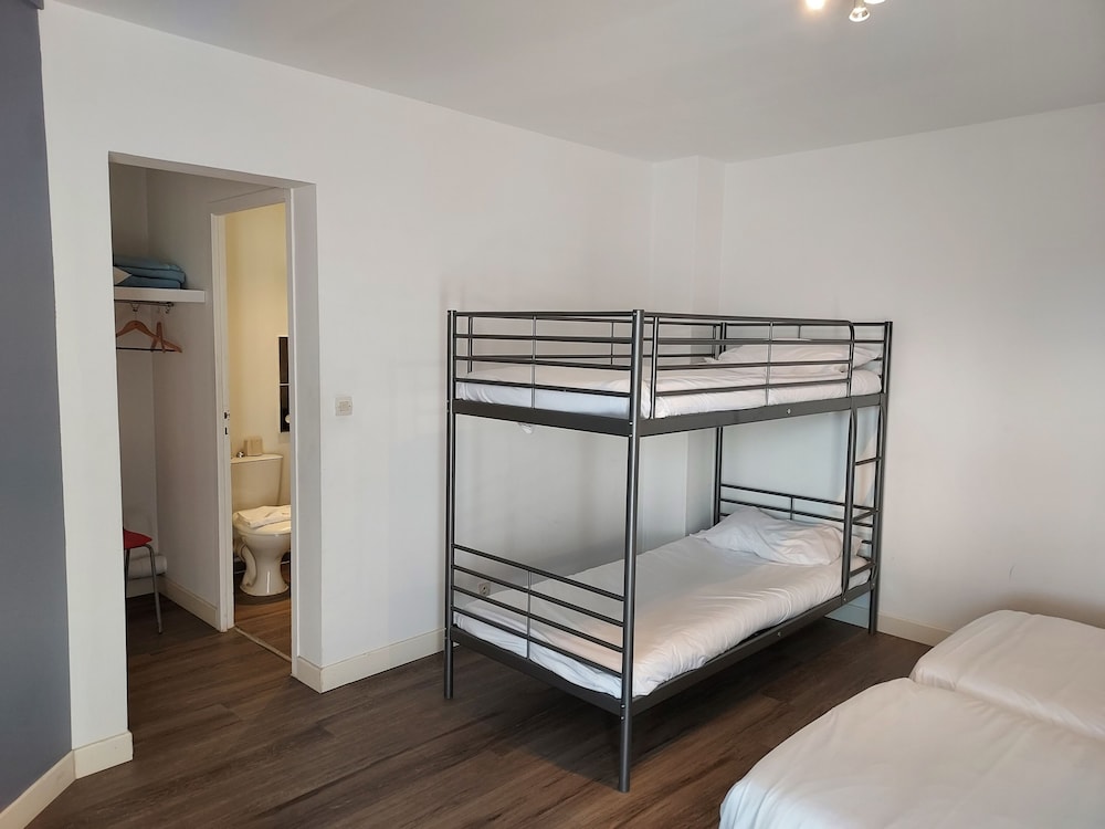 Quadruple Room, 1 Bedroom, Air conditioning, Garden Area photo 3